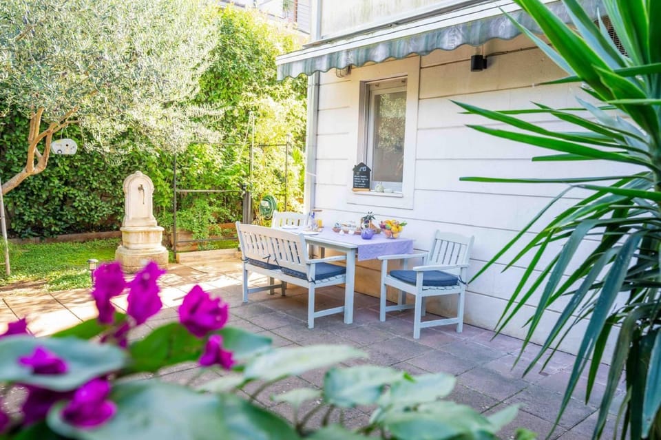 Patio, Garden, Garden, View (from property/room), Balcony/Terrace, Balcony/Terrace, Dining area, Garden view