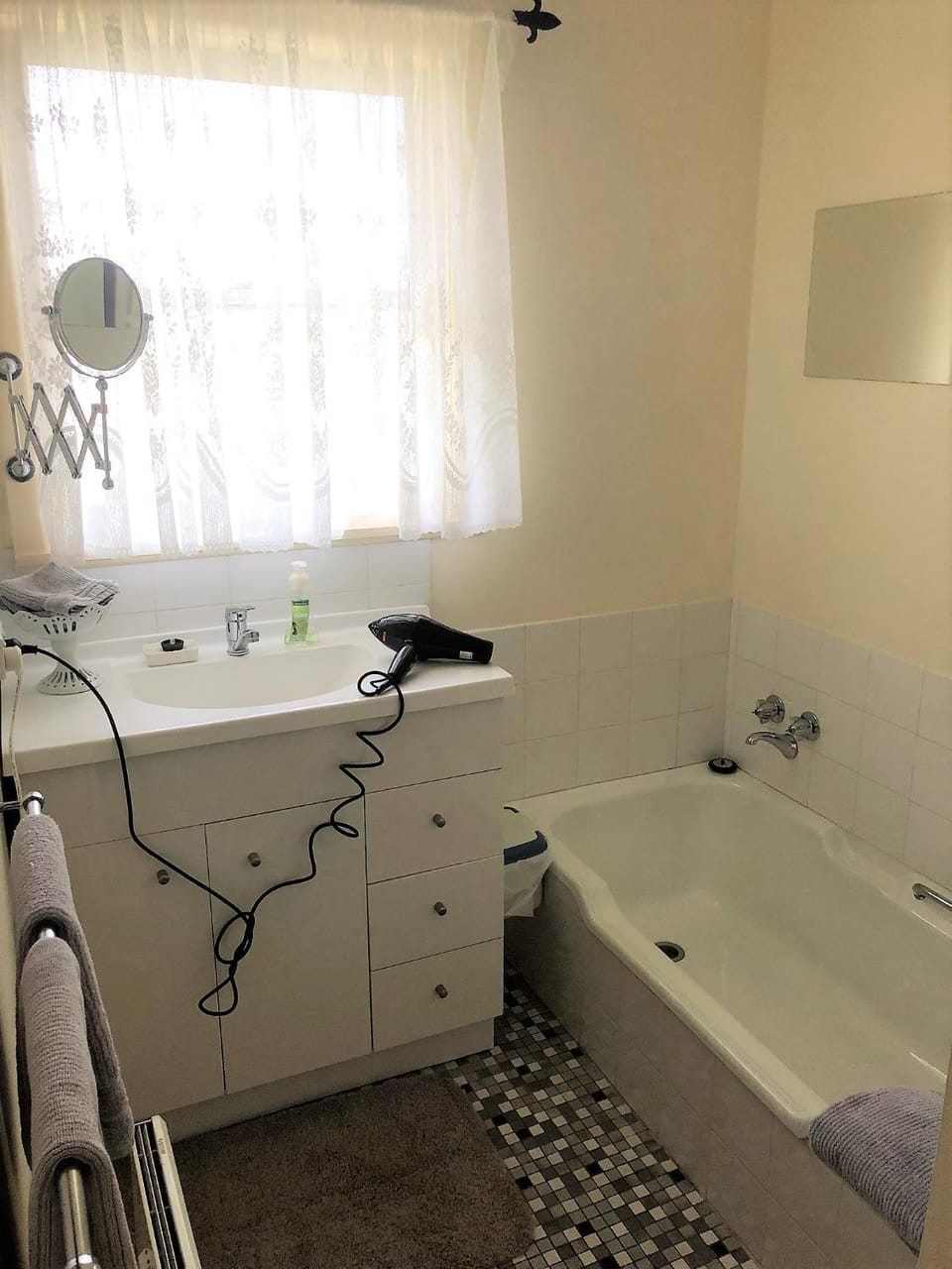 Bathroom, Bath