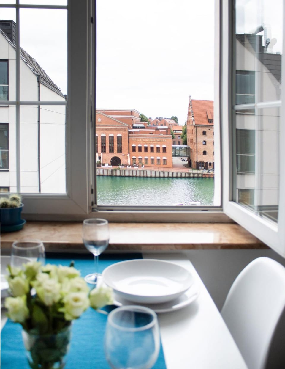 Apartament Targ na Starym Mieście z widokiem na rzekę Apartment in Gdansk