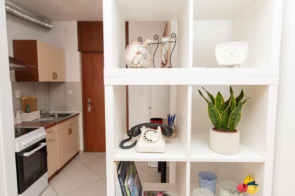 Coffee/tea facilities, Kitchen or kitchenette