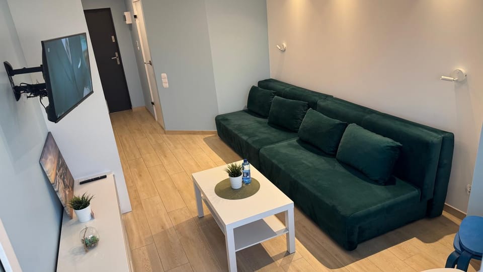 TV and multimedia, Seating area