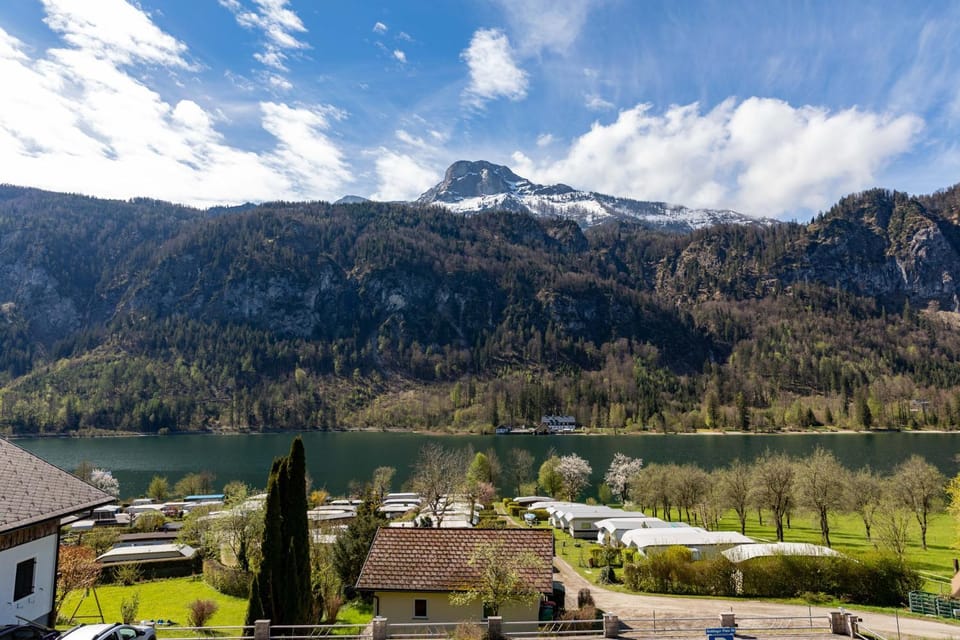 Property building, View (from property/room)