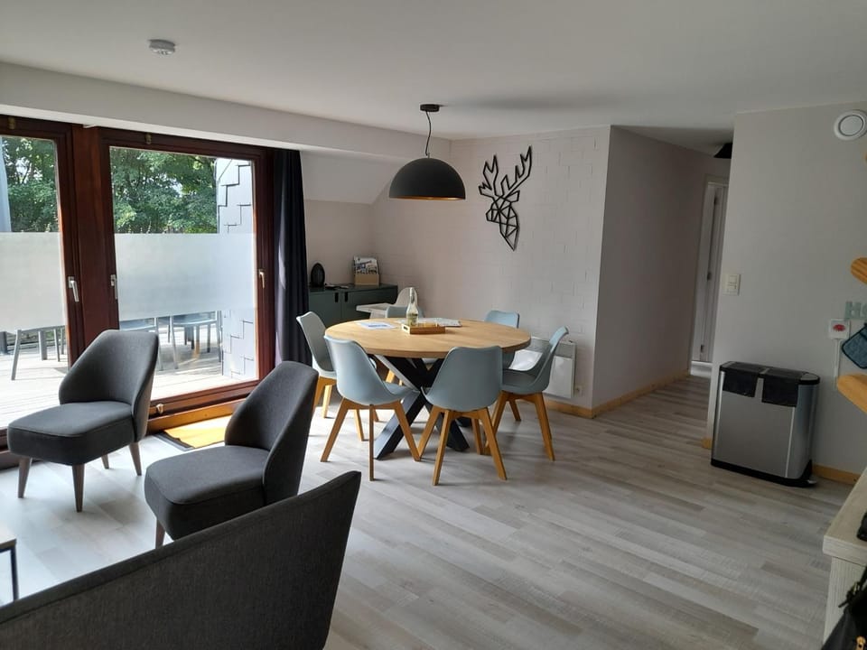 Bord de lac - 4/6pers SAUNA - terrasse 20m2 Apartment in Vielsalm