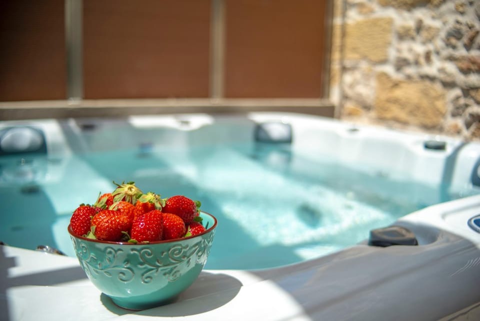 Hot Tub, Spa and wellness centre/facilities