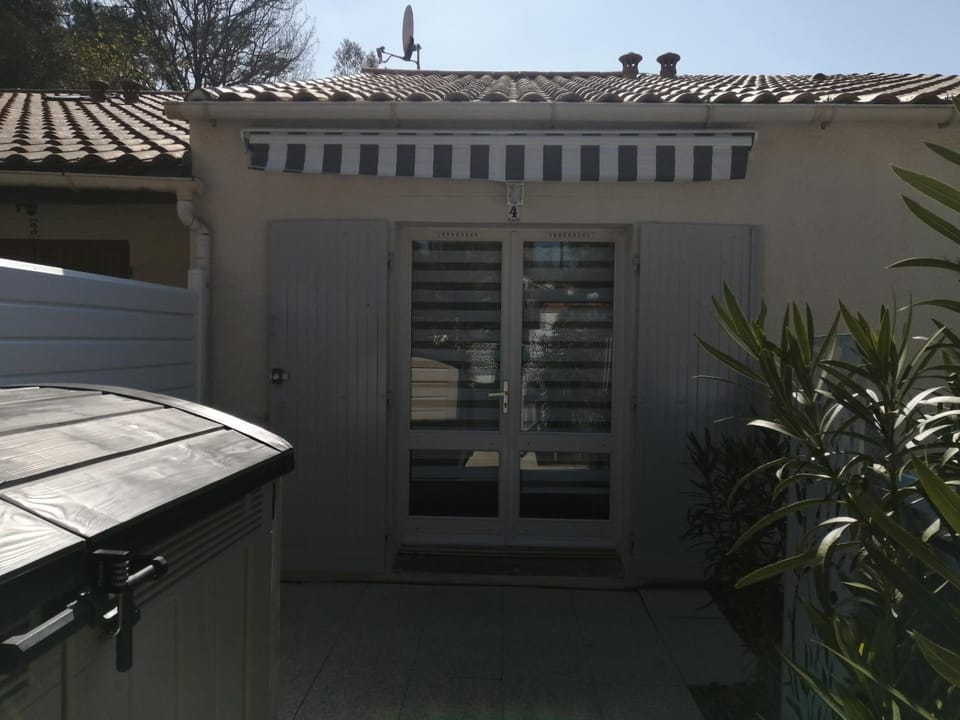 Maison à La Palmyre, proche commerces et plages House in Les Mathes