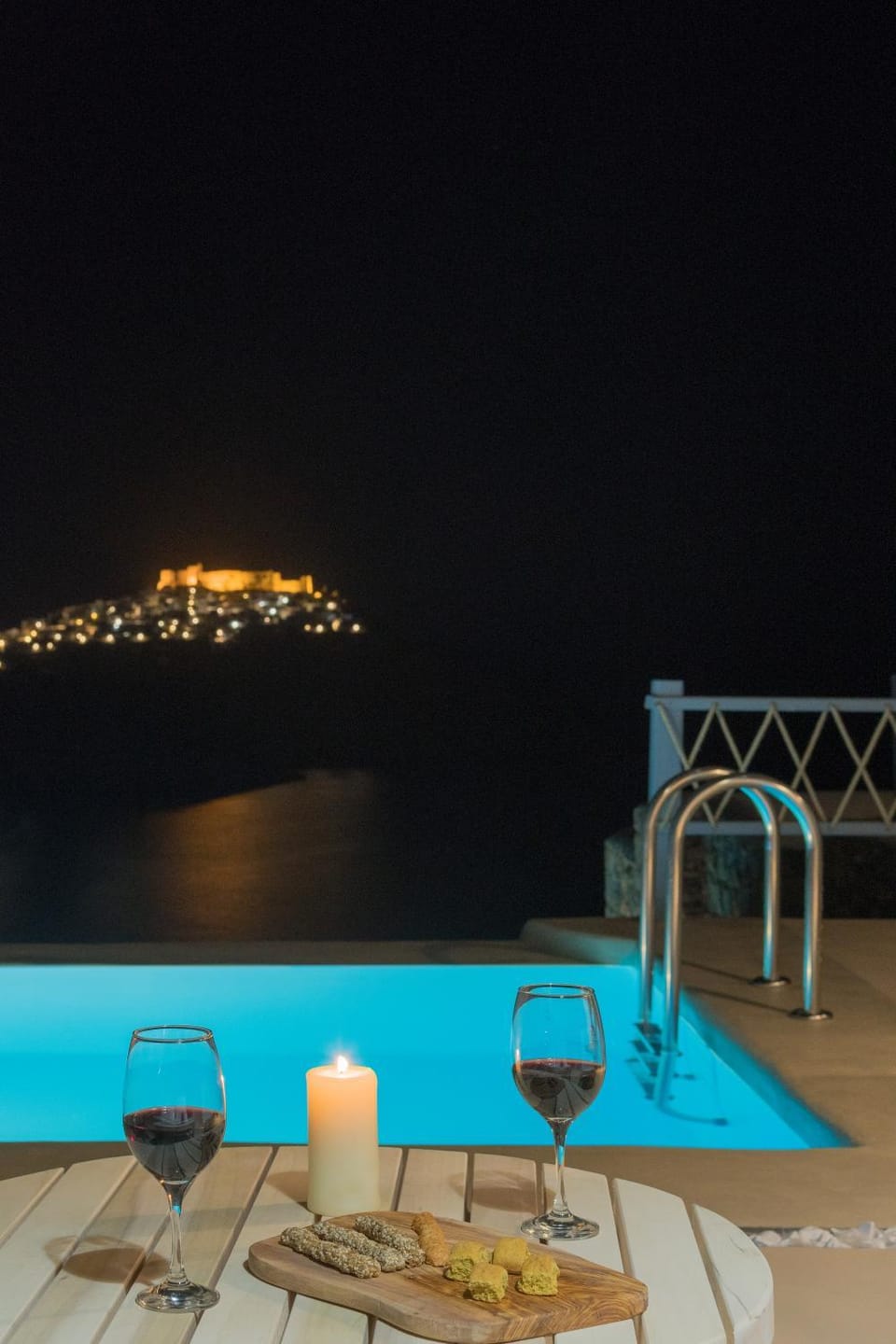 Night, View (from property/room), Balcony/Terrace, Pool view, Swimming pool