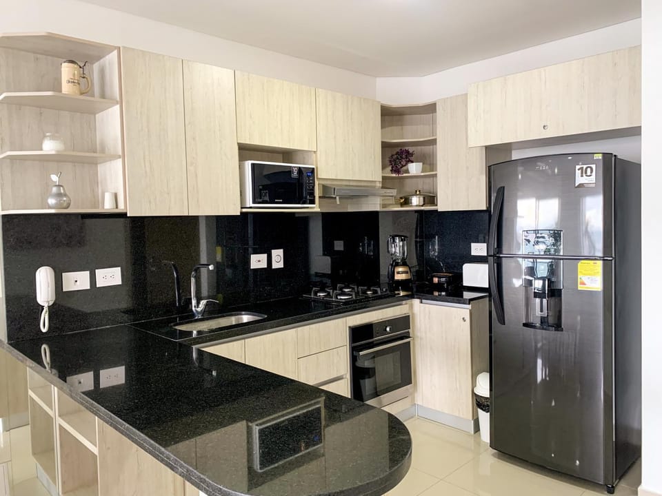 Kitchen or kitchenette, minibar, pet friendly, stove, toaster