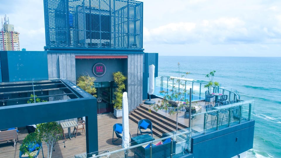 Restaurant/places to eat, Lounge or bar, Food, Swimming pool, Sunset, sunbed