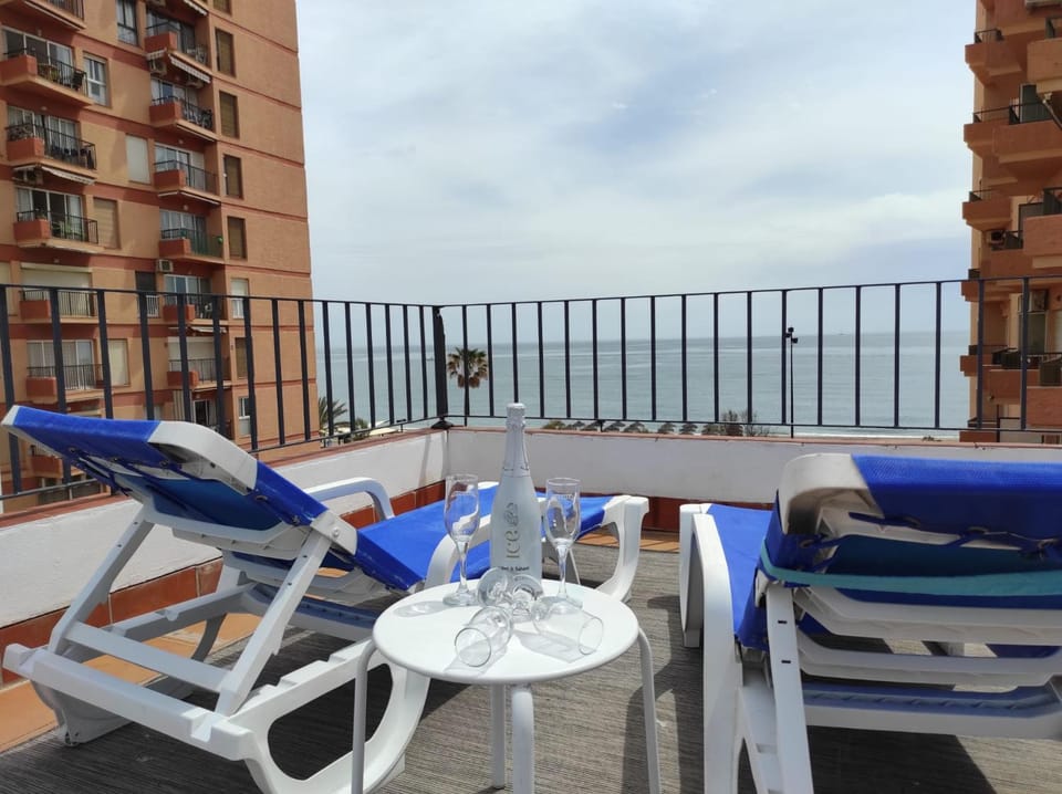 Ático Castillo PRIMERA LINEA PLAYA Apartment in Fuengirola