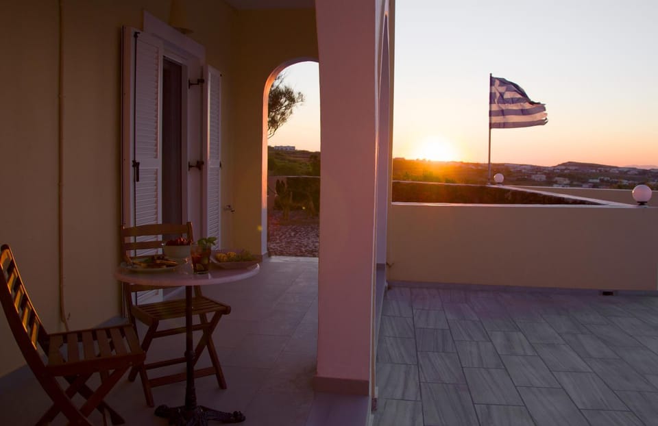 View (from property/room), Balcony/Terrace, Sea view, Sunrise, Sunset