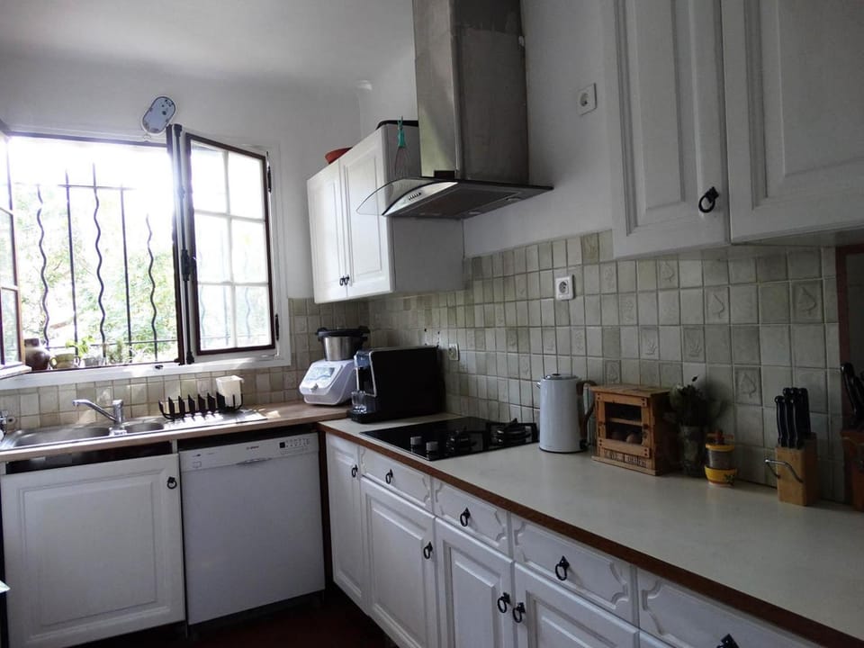 Communal kitchen