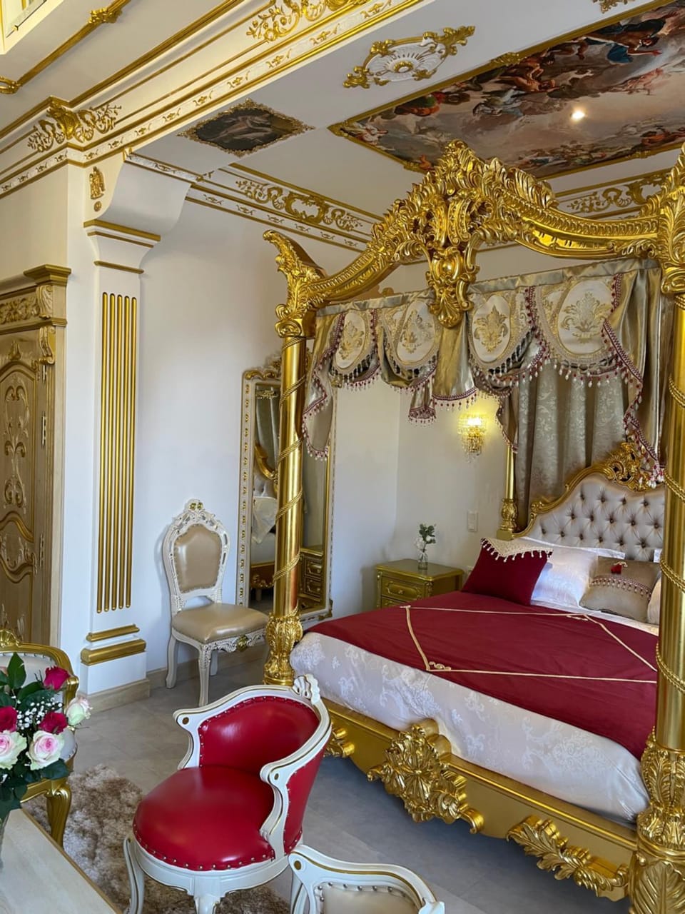 Photo of the whole room