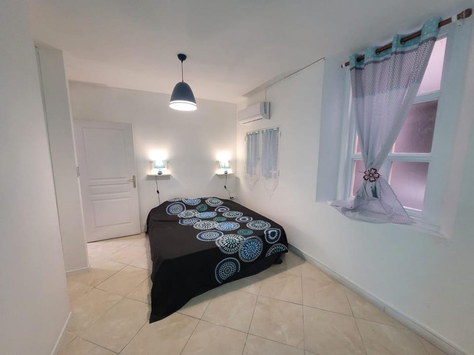 Bel F4 vue mer proche TOMBOLO à Ste Marie Apartment in Martinique