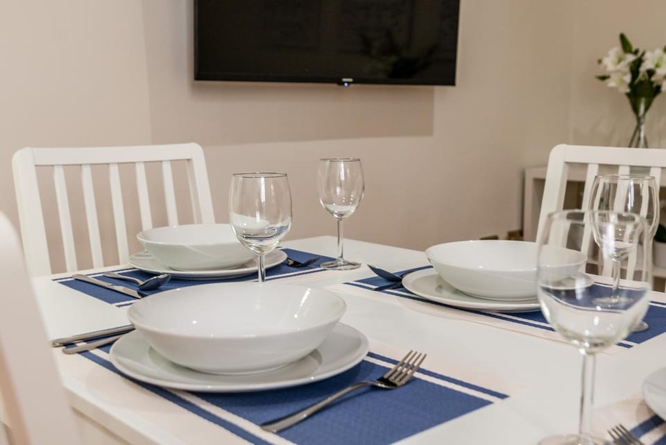 TV and multimedia, Dining area
