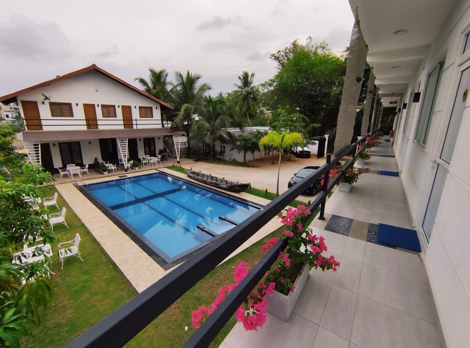 View (from property/room), Balcony/Terrace