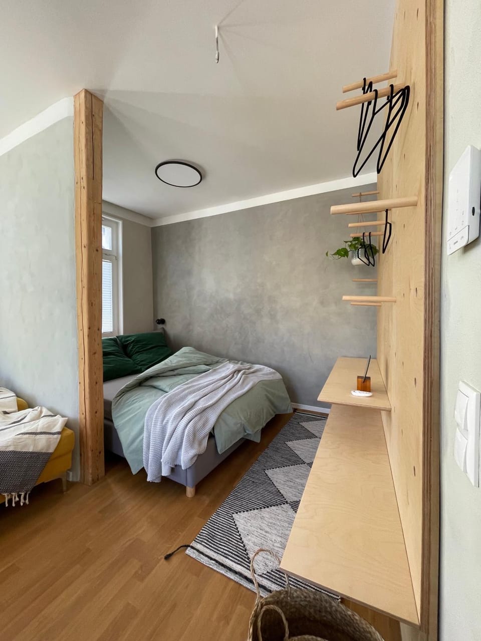 Photo of the whole room