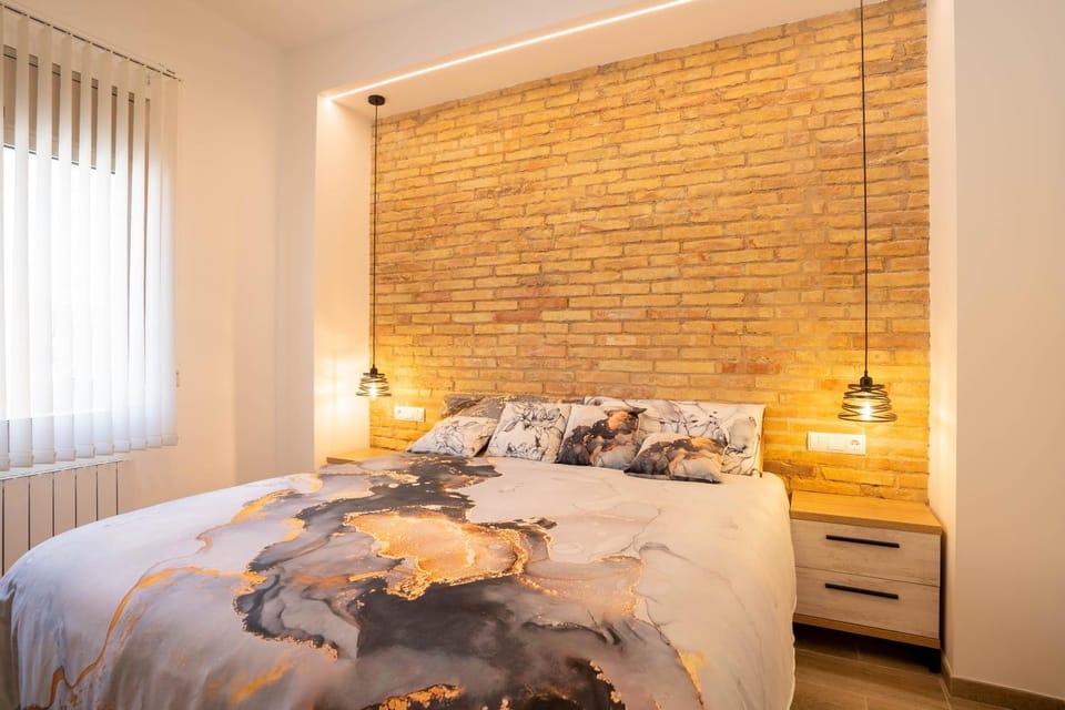Bed, Photo of the whole room, Bedroom