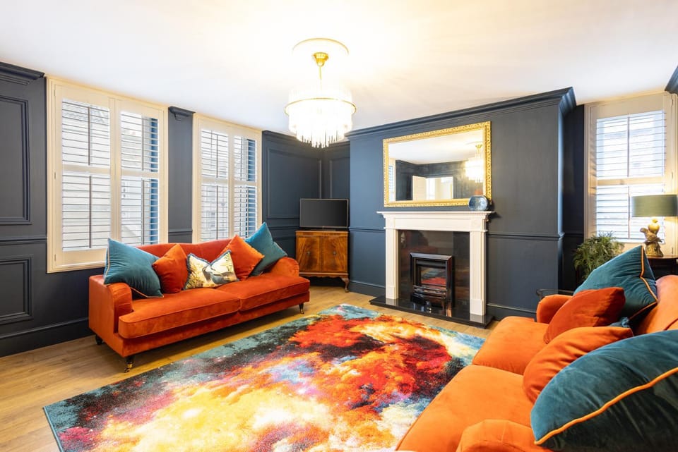 TV and multimedia, Living room, Seating area