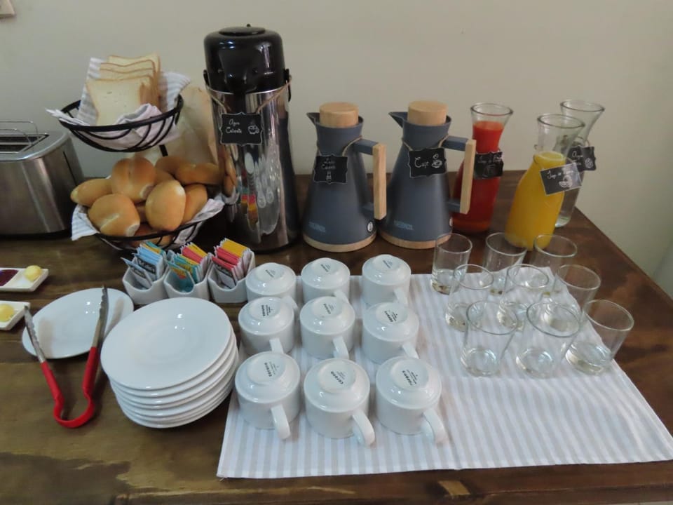 Food and drinks, Food, Breakfast, toaster