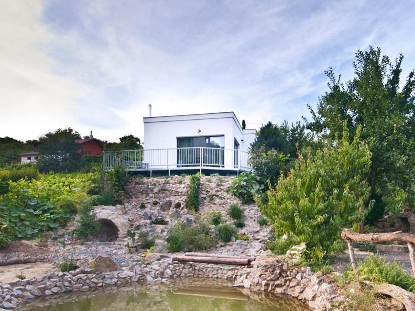 Property building, Garden