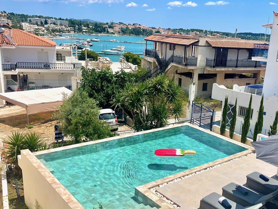 View (from property/room), Pool view, Swimming pool