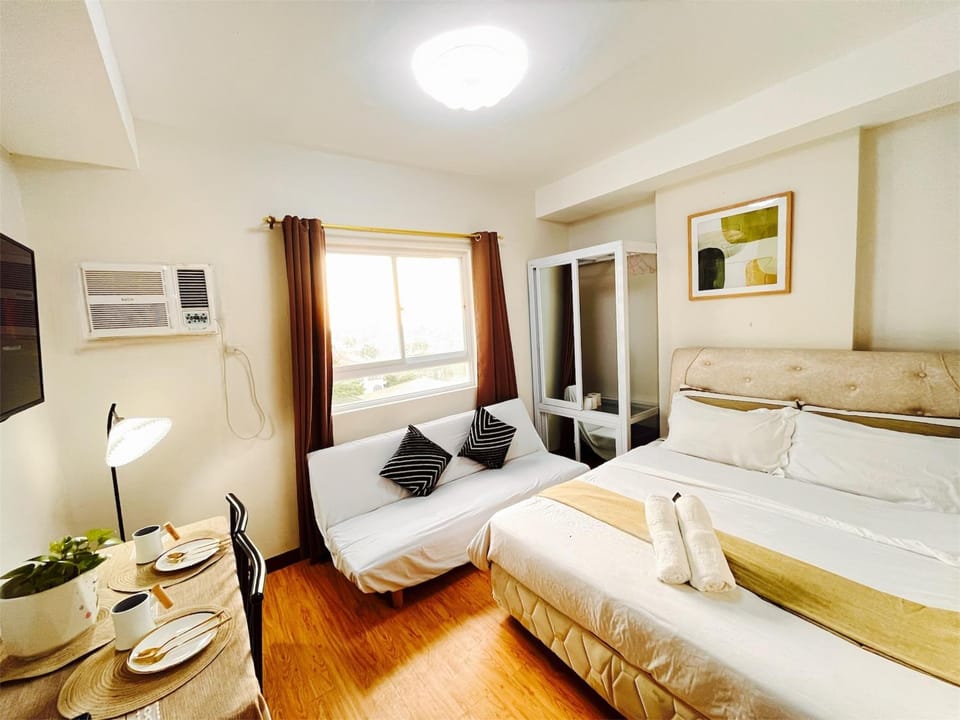 Pool View Studio in Mesaverte with Free Pool & Netflix Apartment hotel in Cagayan de Oro