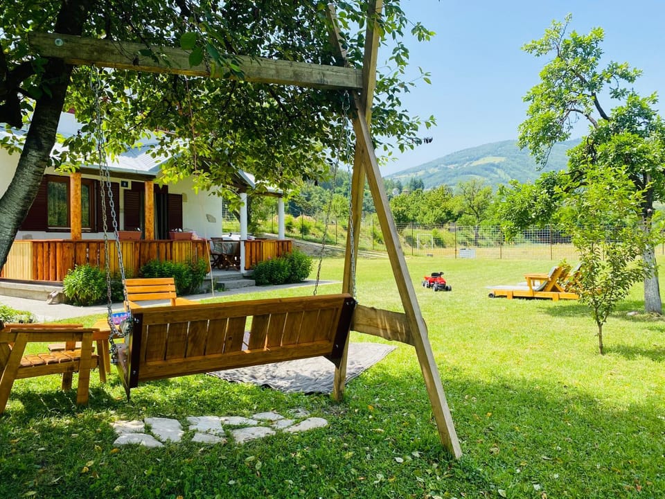 Natural landscape, Garden view, sunbed