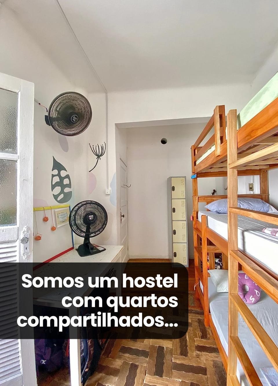 Photo of the whole room, bunk bed