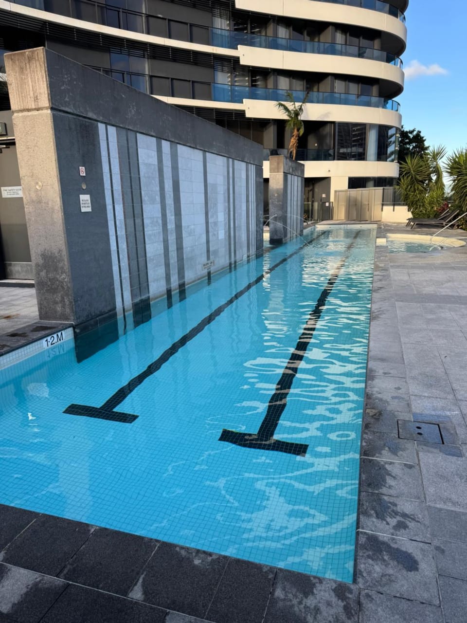 4 Bedroom Huge Sub Penthouse Oracle Level 31 Magnif VIEWS 260m2 Family Skyhome Sleeps 8 Adults and 2 Children, Sofa Bed Portacot, High Chair Central to Everything Resort Skyhome 5 STAR Luxury Apartment in Gold Coast