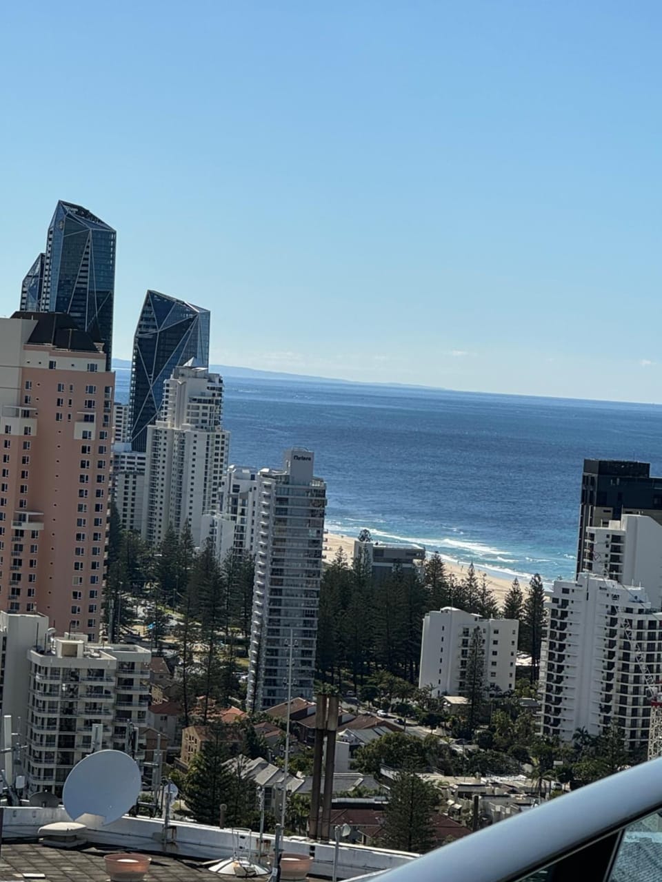 4 Bedroom Huge Sub Penthouse Oracle Level 31 Magnif VIEWS 260m2 Family Skyhome Sleeps 8 Adults and 2 Children, Sofa Bed Portacot, High Chair Central to Everything Resort Skyhome 5 STAR Luxury Apartment in Gold Coast