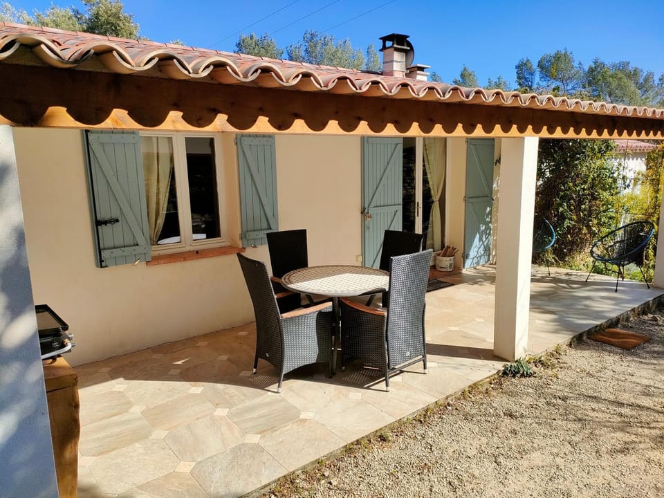 Patio, Balcony/Terrace