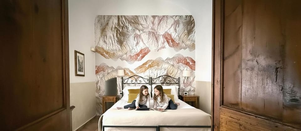 Decorative detail, Bedroom