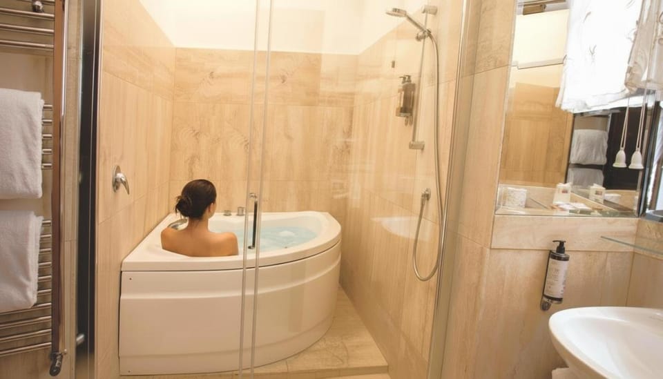 Hot Tub, Bathroom, Bath