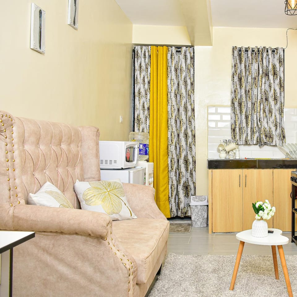 Ruby Modern Homes Studio Apt-Imara Daima Behind Imaara Mall-JKIA-Nebula Apartment in Nairobi