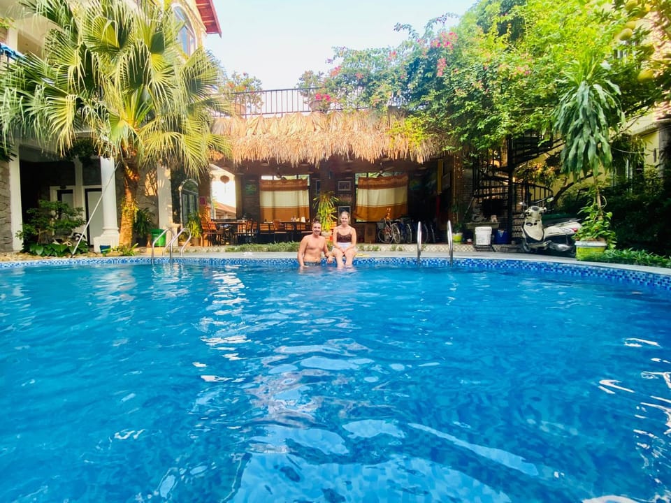 People, Pool view, Swimming pool, group of guests, sunbed