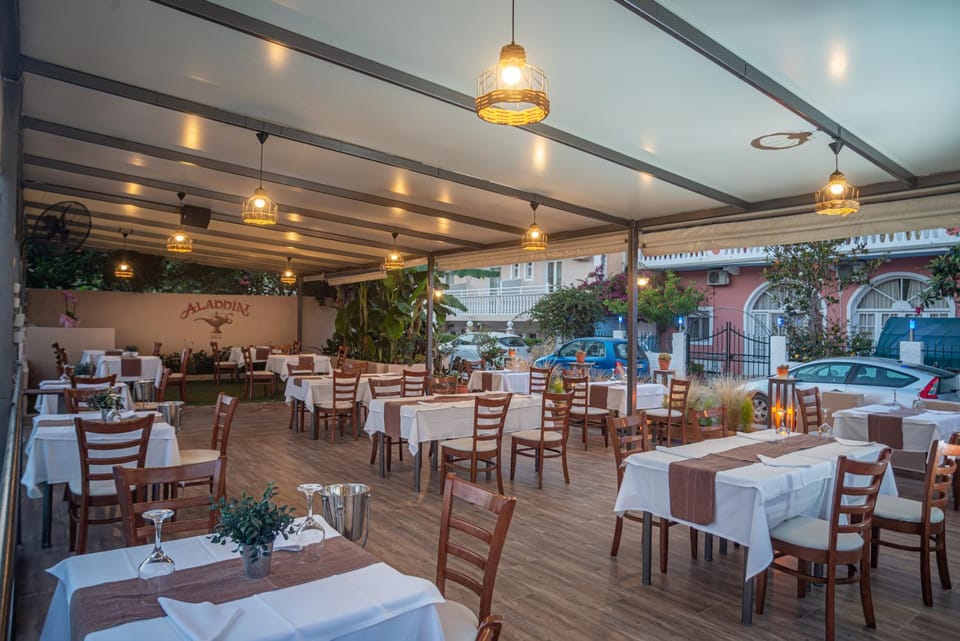 ALADDIN TSILLIVi Apartment hotel in Zakynthos, Greece