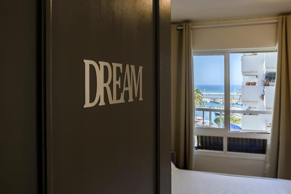 Bedroom, Pool view, Pool view, Sea view, Sea view