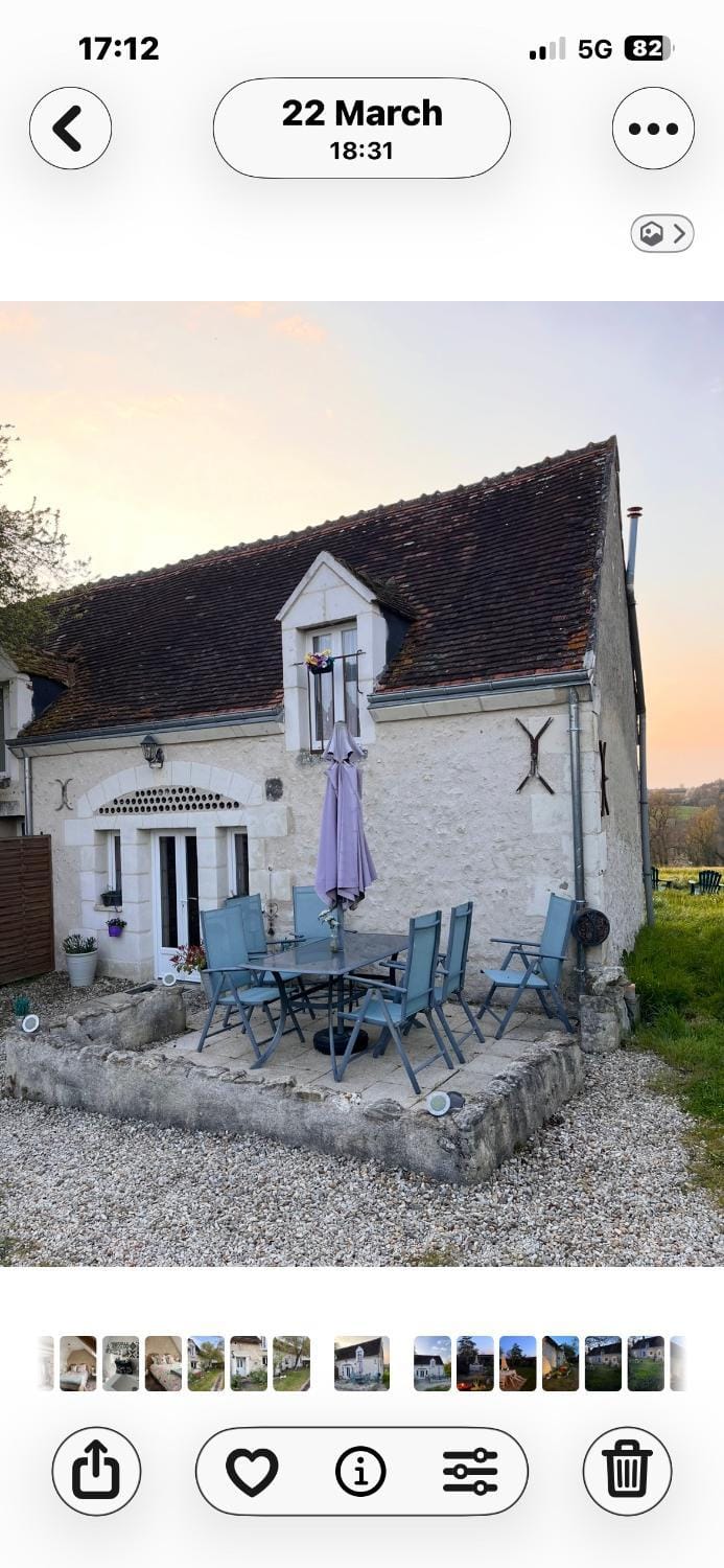 Bblodges Loches Beauval House in Centre-Val de Loire