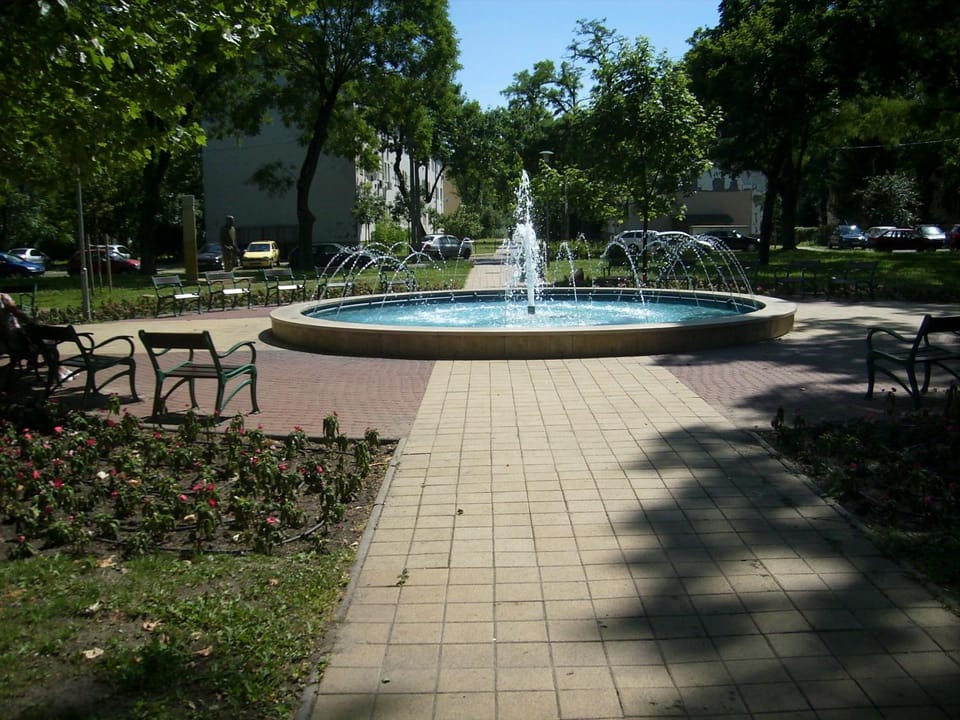 Nearby landmark