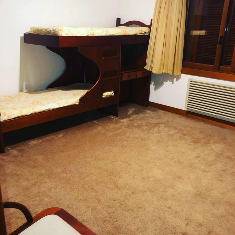 bunk bed