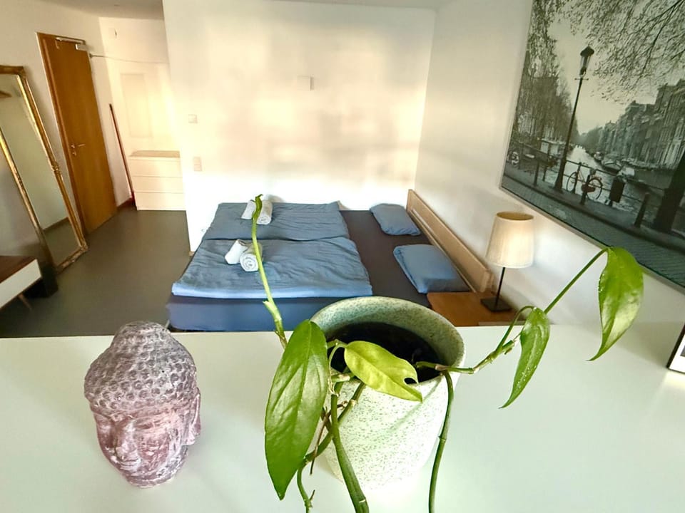 Helle Souterrain Wohnung in Laufnähe zum Wörthsee Apartment in Bavaria