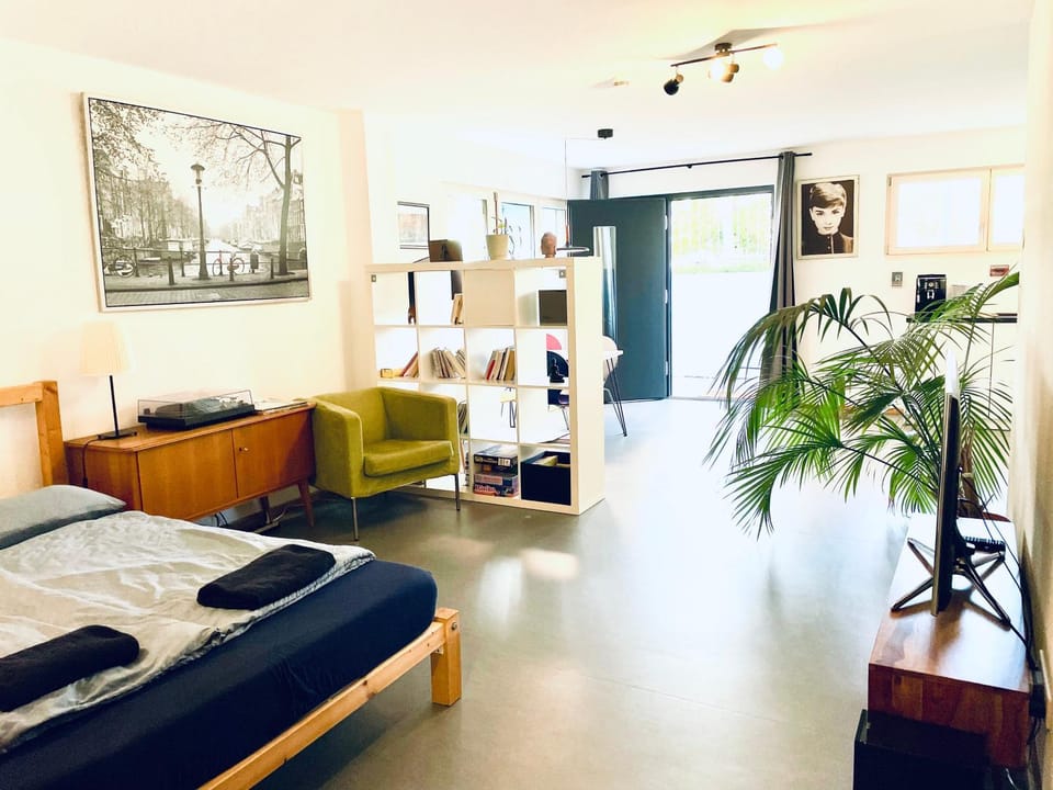 Helle Souterrain Wohnung in Laufnähe zum Wörthsee Apartment in Bavaria