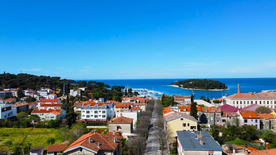 Neighbourhood, Bird's eye view, City view, Sea view, Street view