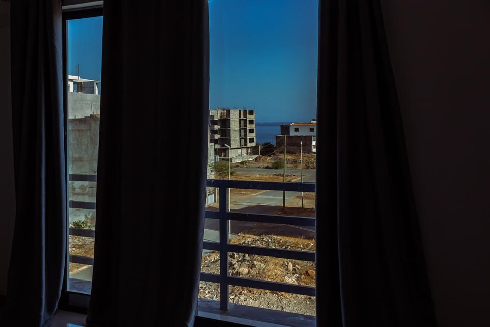 Beautiful and brand new 2 bedrooms apartment/ Magnifico e novo apartamento T2 Apartment in Praia