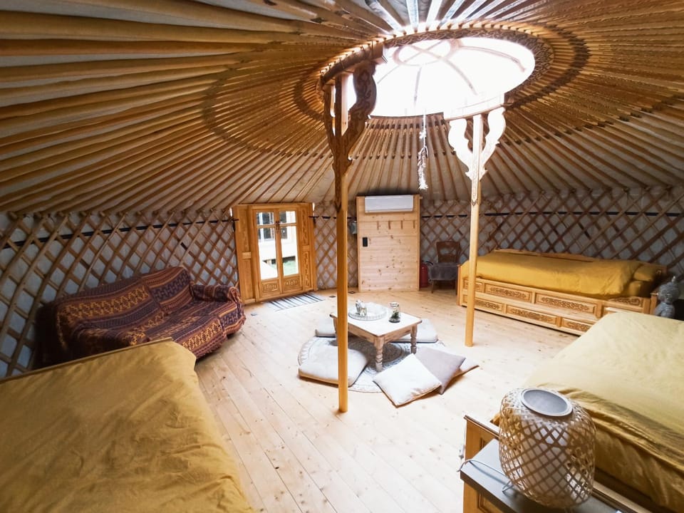 Yourte A bourlon Luxury tent in Hauts-de-France