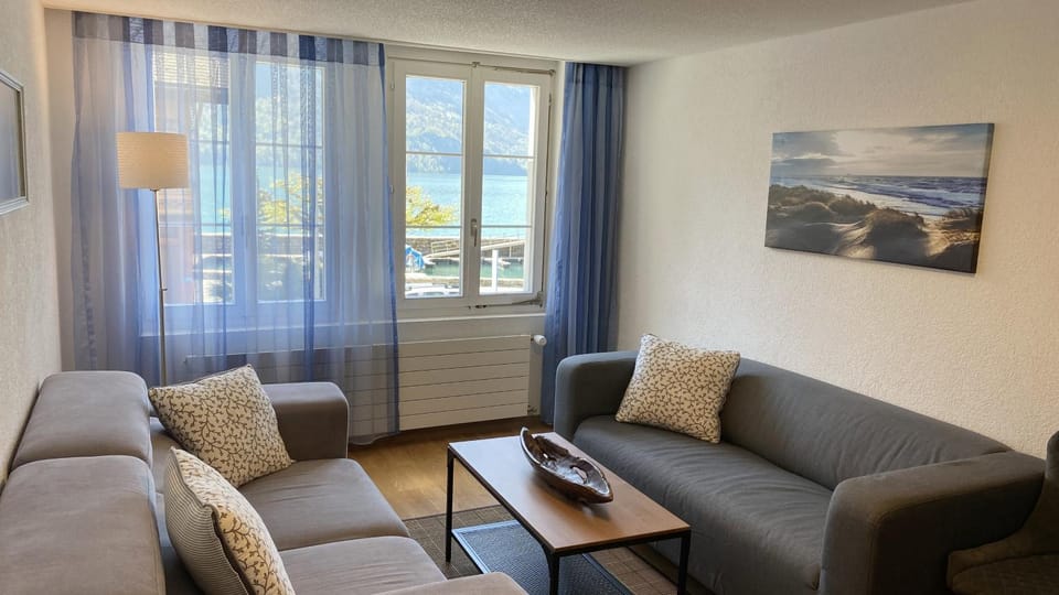 View (from property/room), Living room, Lake view