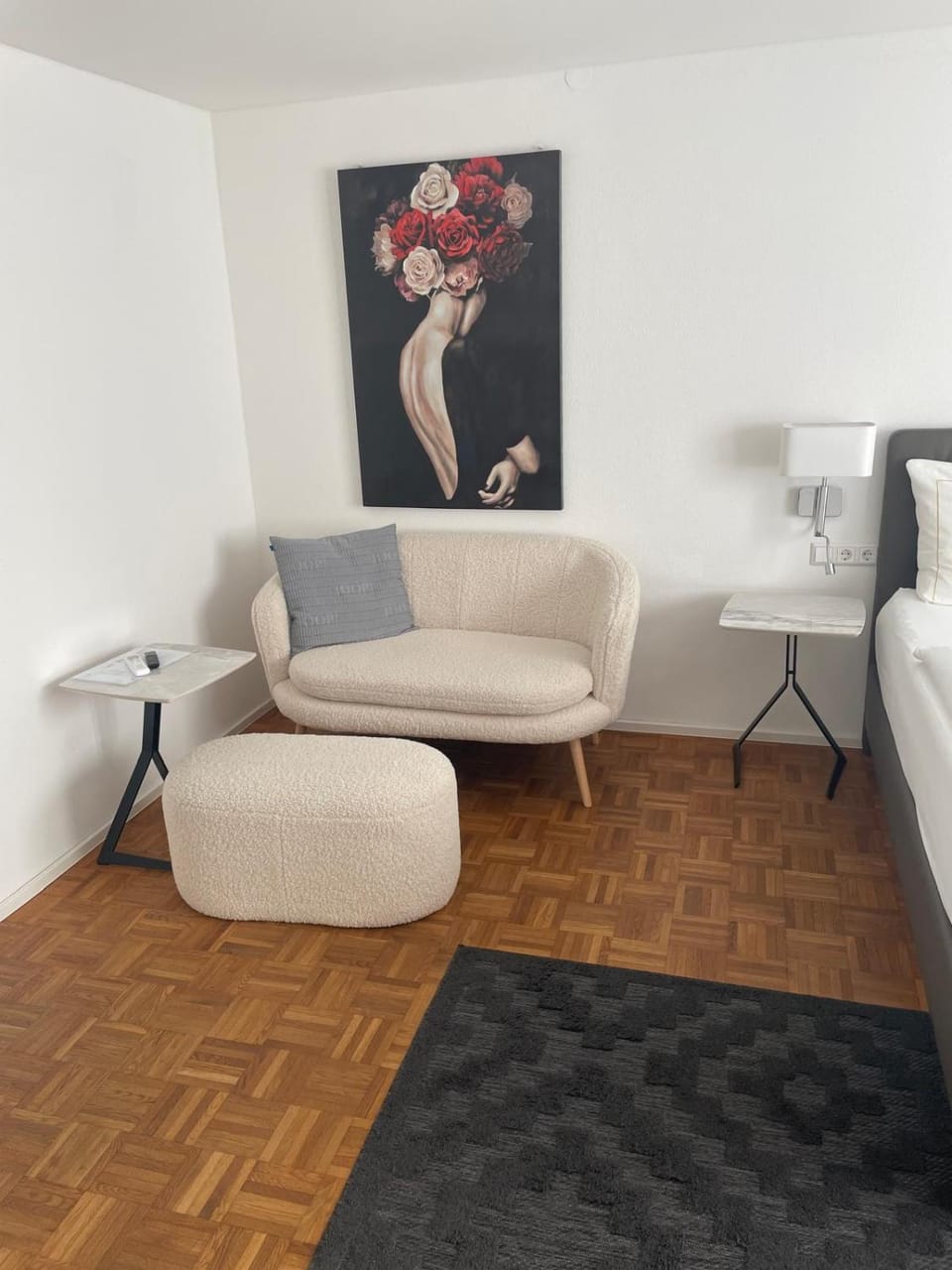 Seating area