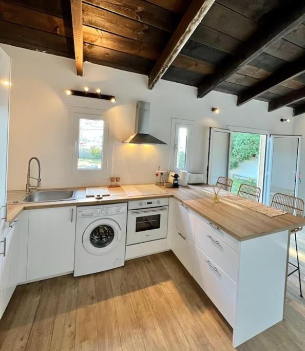 maison chaleureuse en plein coeur du centre ville House in Saint-Florent