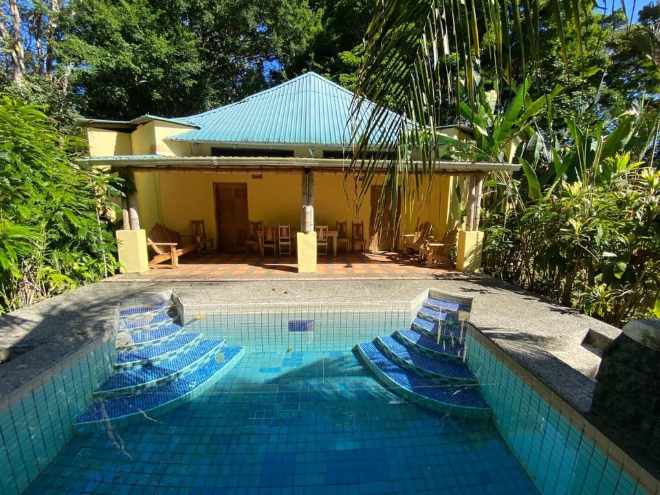 Private Villa on 2-Acres of Jungle Garden & Pool House in Panama