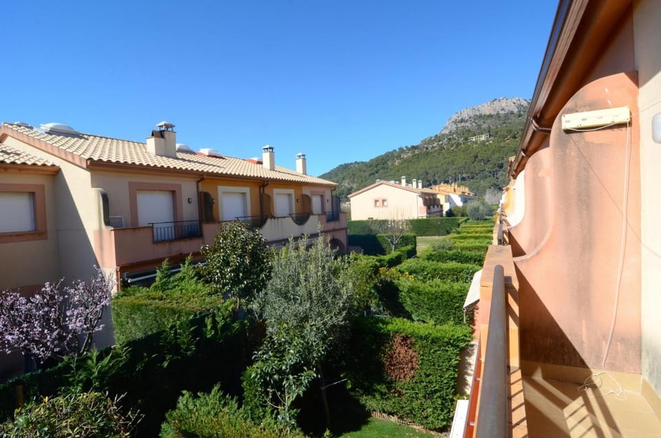 Balcony/Terrace, Garden view